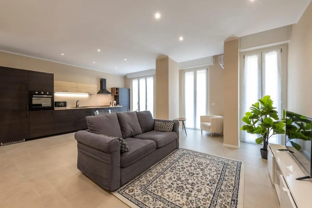 Apartment Bright Apt 2 Bedrooms And 2 Bathrooms - B Home Milan