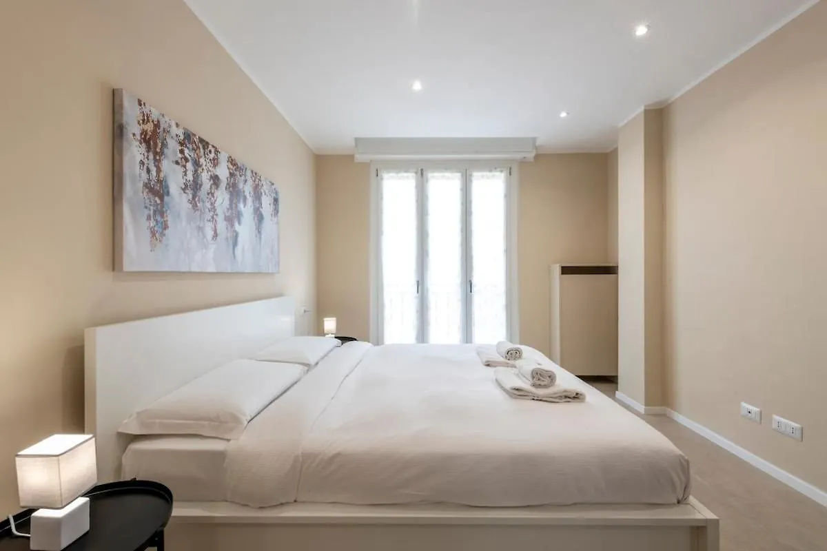 Apartment Bright Apt 2 Bedrooms And 2 Bathrooms - B Home Milan